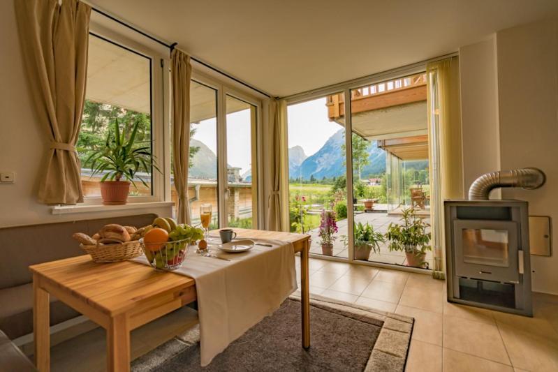 Apartments Am Burggraben Лойташ Экстерьер фото