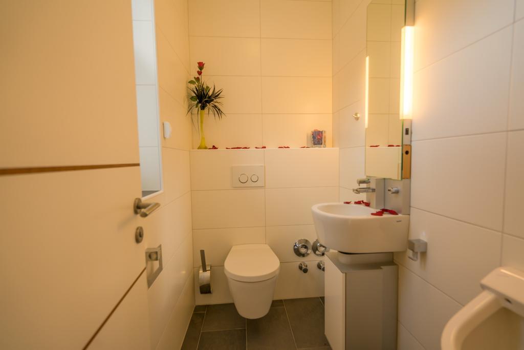 Apartments Am Burggraben Лойташ Экстерьер фото